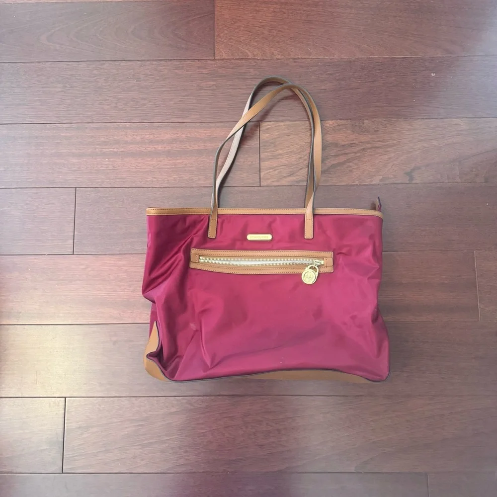 Michael Kors Burgundy and Tan Tote Bag - Picture 2 of 6
